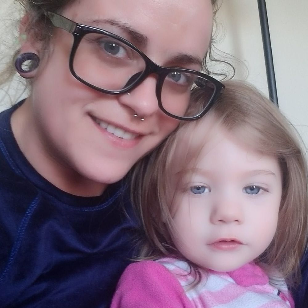 Meet your Posher, Laurie